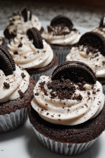 Cookies and Cream Cupcakes